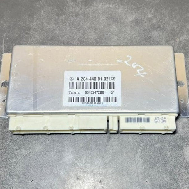 08-12 Mercedes W204 C-Class Air Airmatic Suspension Control Module A204 4400102
