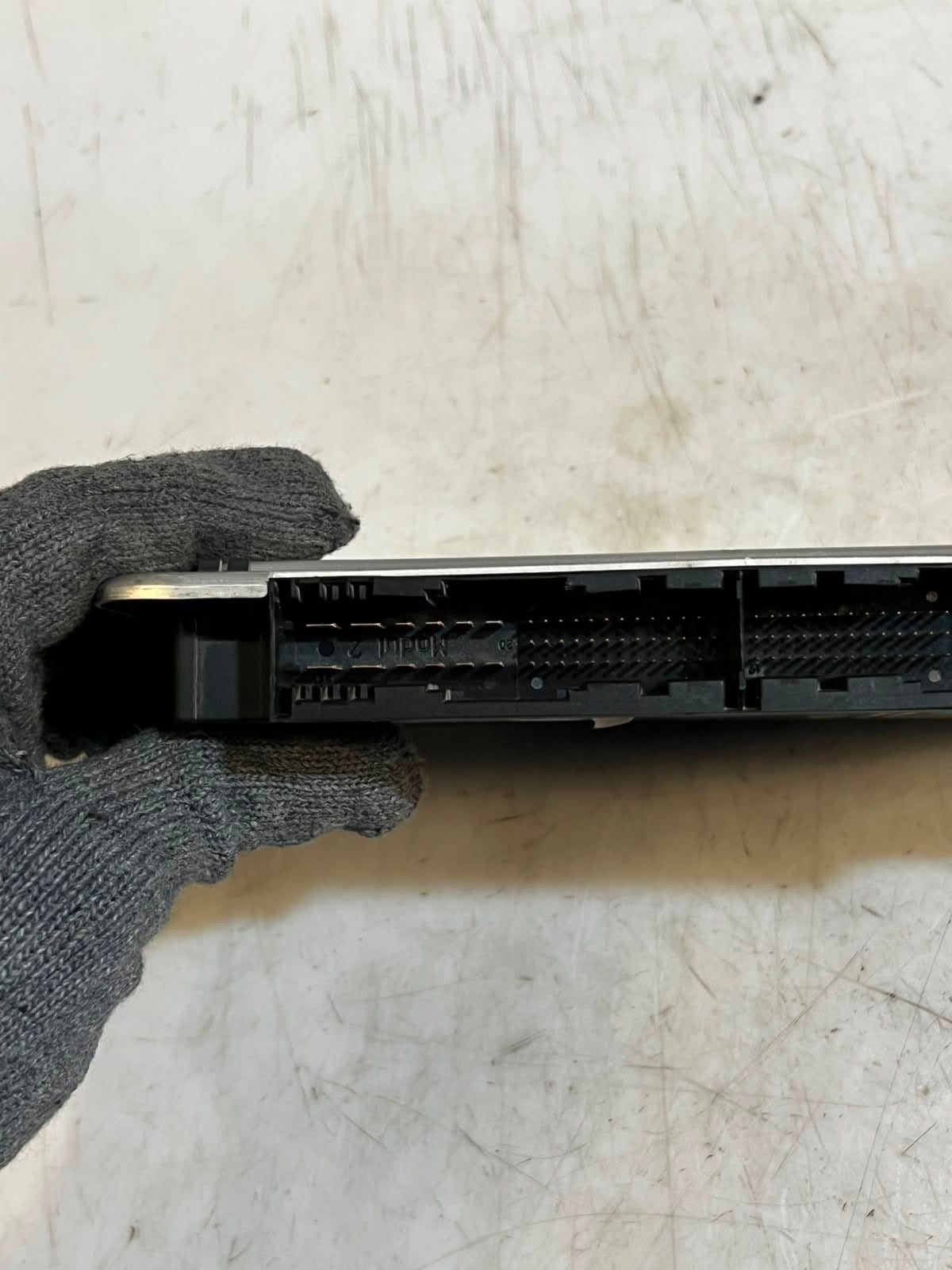 2011-2015 BMW F01 F02 F07 F10 F11 F25 528i 535i FRM3 Footwell Module 9251976 OEM
