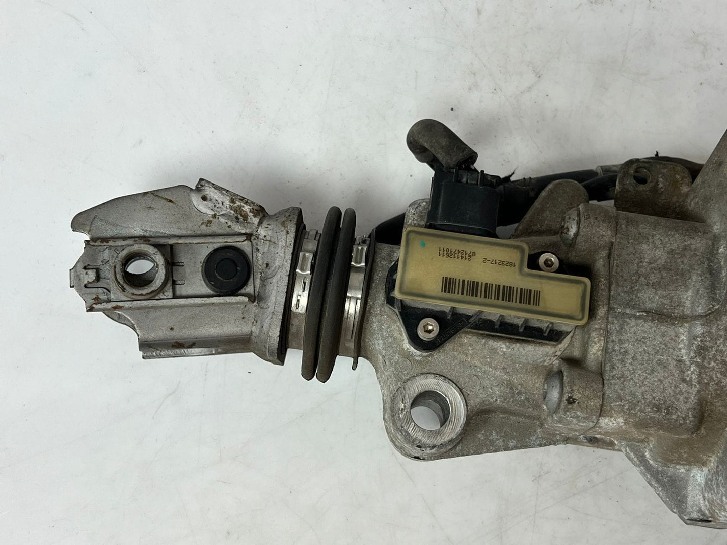 2009-2011 BMW 5' 7' SERIES F11 F01 528i Rear Axle Steering Gear 9327670