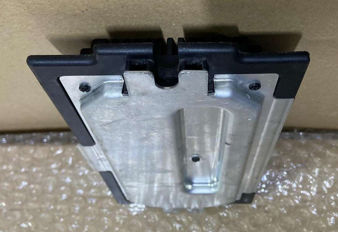 OEM BMW X5 E70 Footwell ECU Light Control Unit Module FRM II Lear 9166667