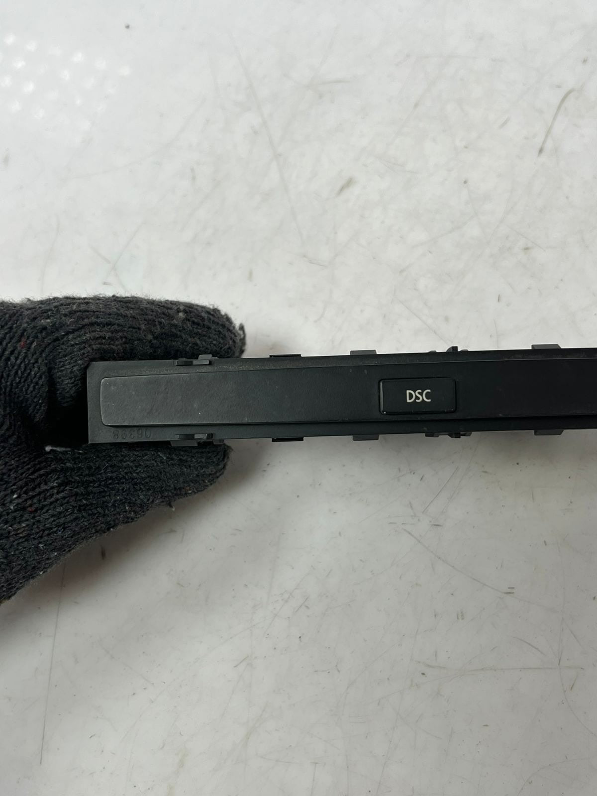 2004-2007 BMW 525i 528i 530i 535i 540i Dynamic Stability Control Module 6940221