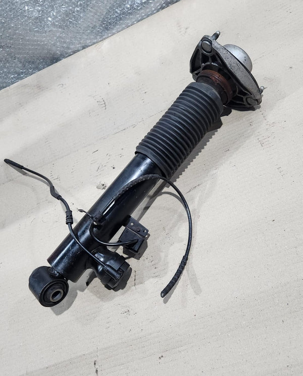 2014-2018 BMW X5 Rear Shock Absorber 6875087 X5 F15 and X6 F16 VDC