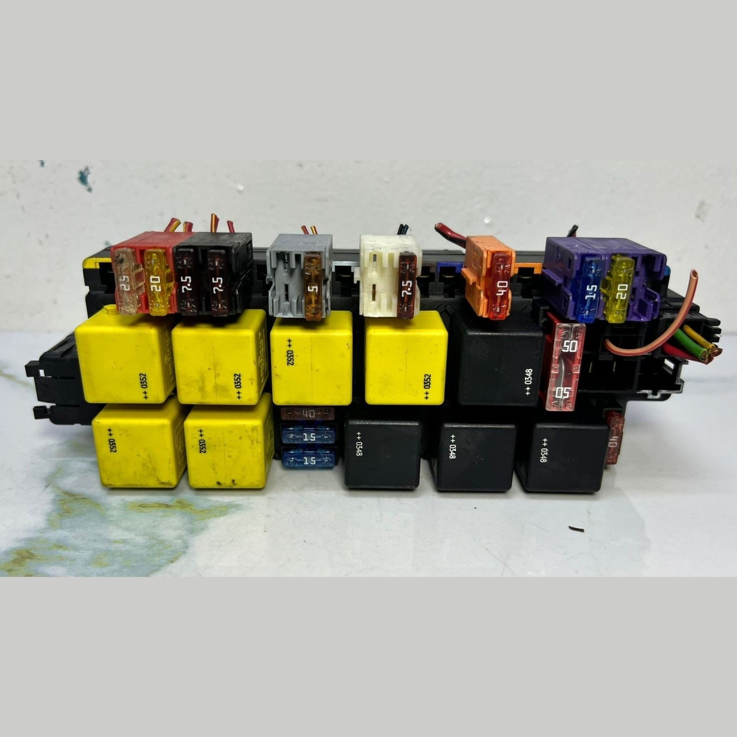 Mercedes-Benz W220 CL55 AMG Front SAM Module Relay Fuse Box A032 5458232 OEM