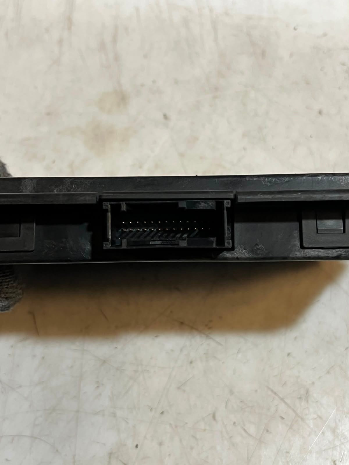 2005-2013 BMW 1 Series E87, E90, E92 E93 Light Control Module FRM 9263798 OEM