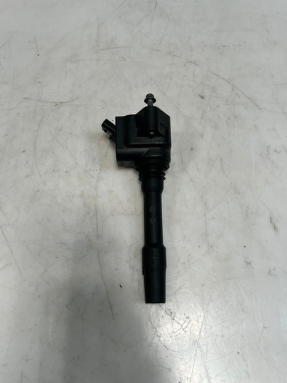 2015-2019 Mini Cooper 3 4 7 Series F30 F36 G11 Ignition Coil 8647463 OEM