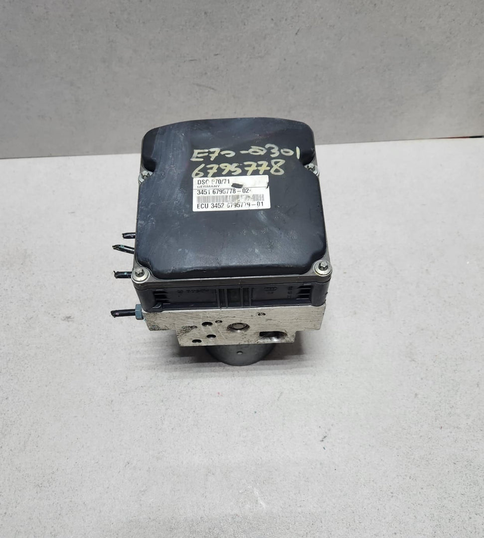 2007-2013 BMW X5 Abs Anti Lock Brake Pump 6795778 X5 E70 and X6 E71