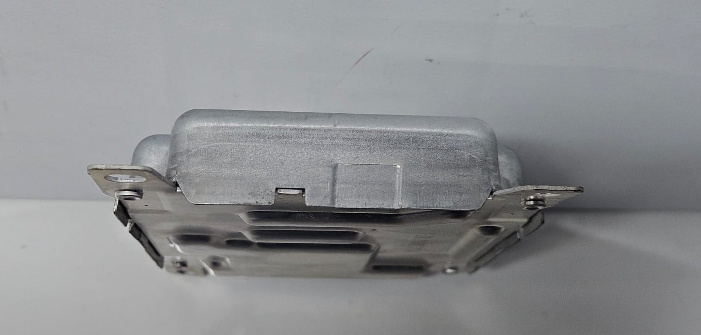 8779580-BMW G11 G12 G30 Battery Charging Module OEM