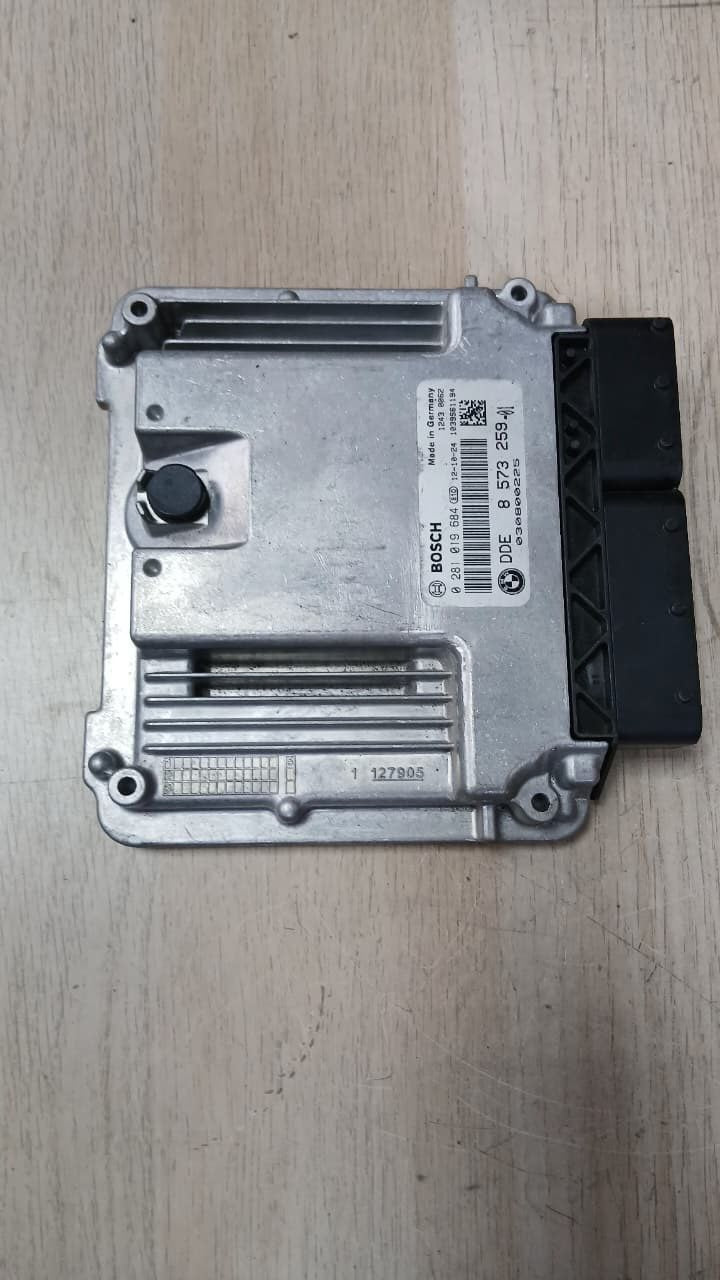 BMW Engine Control Unit 8573259 ECU 120d, 320d, and 520d F10 F30 F20 N47D20C