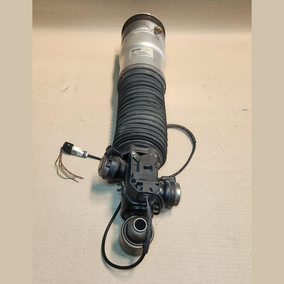 BMW 7 Series F01 F02 F03 F04 Air Suspension Rear Shock Absorber 6796929 OEM