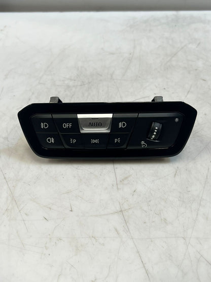 BMW 3 Series G20 G21 G22 G23 i4 M3 Light Switch With Led Fog Lights 9461142 OEM
