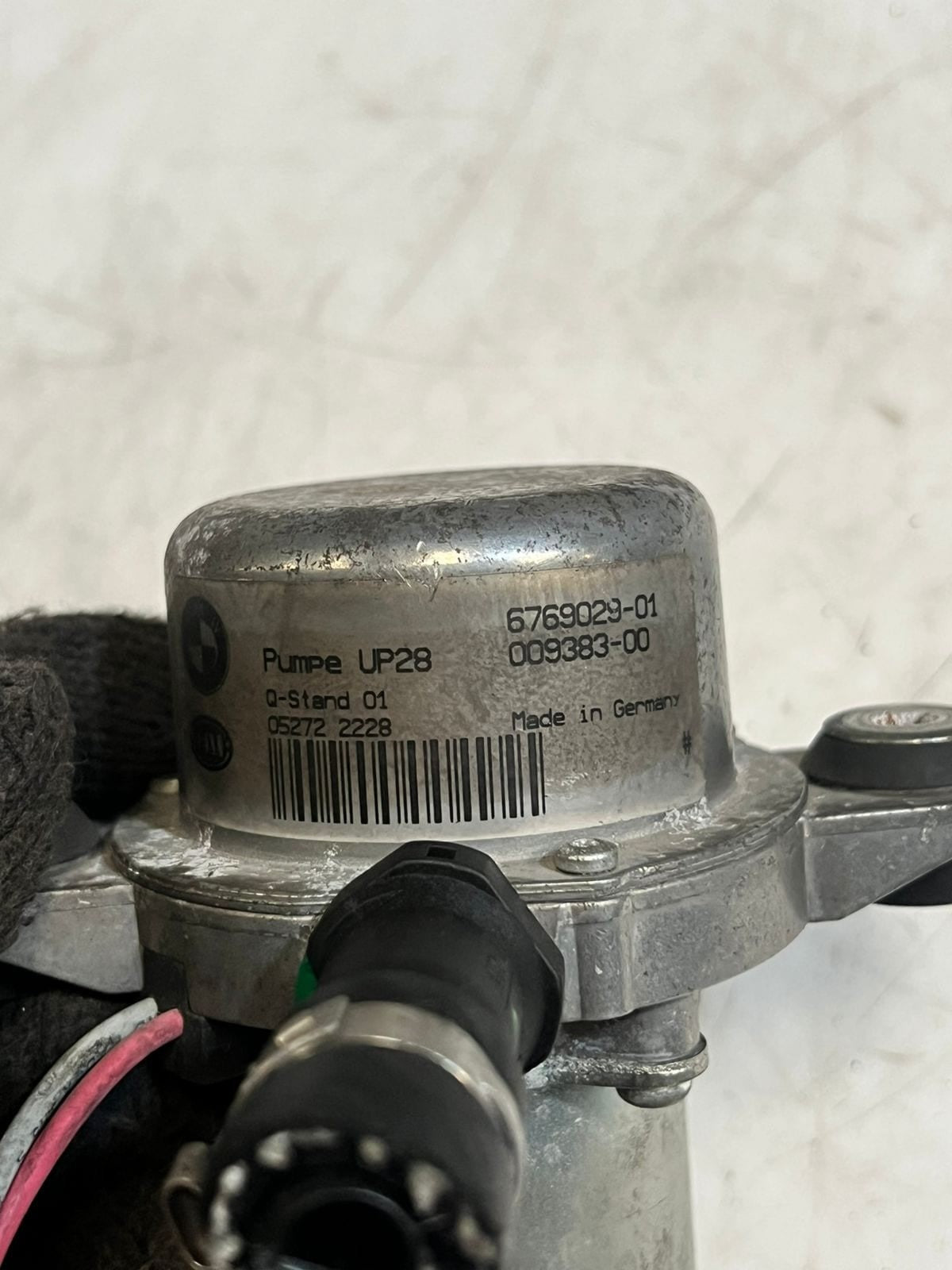 2006-2010 BMW M6 E63 E64 E60 M5 Brake BOOSTER Vacuum Pump 6769029 OEM