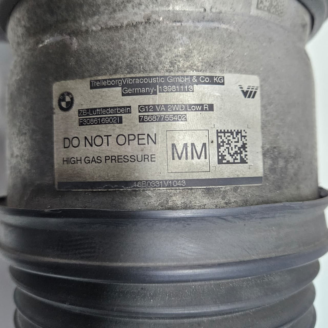 6877554-2017 BMW 7 Series G11 G12 Front Right Air Suspension Shock Absorber OEM