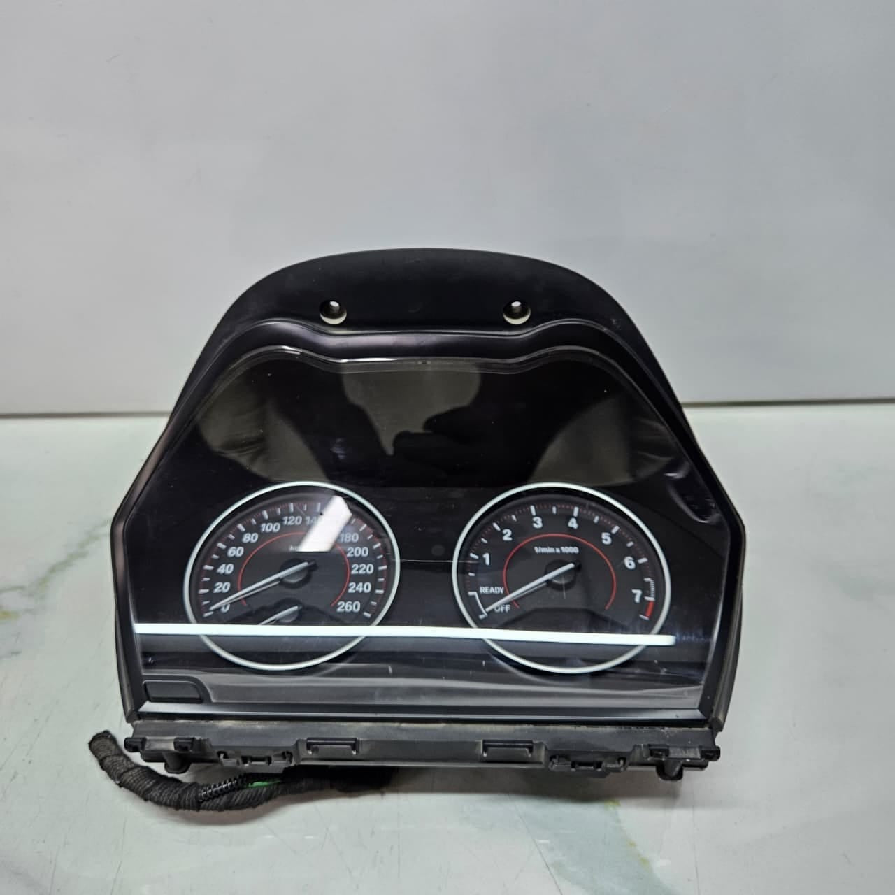 OEM BMW F20 F21 F22 F23 Instrument Cluster Speedometer 9325166