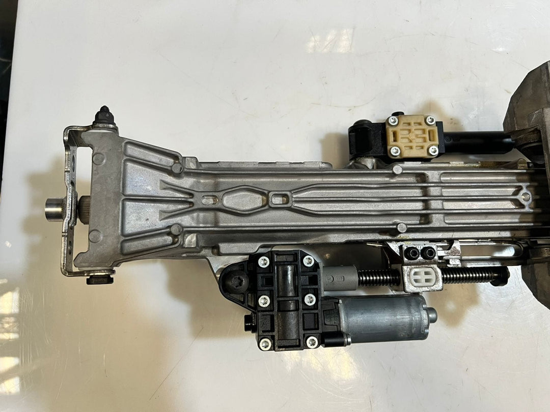 2024 BMW iX I20 and I7 G70 Electric Steering Column Adjustment 5A81930 OEM