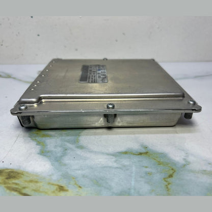 2002-2005 Mercedes-Benz C320 Engine Control Unit A1121535879 C320 and E320