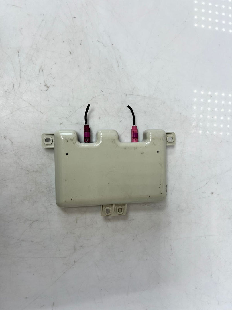 2012-2018 BMW E63 F13 E64 F06 F12 640i Multi Band Antenna Module 9206865 OEM