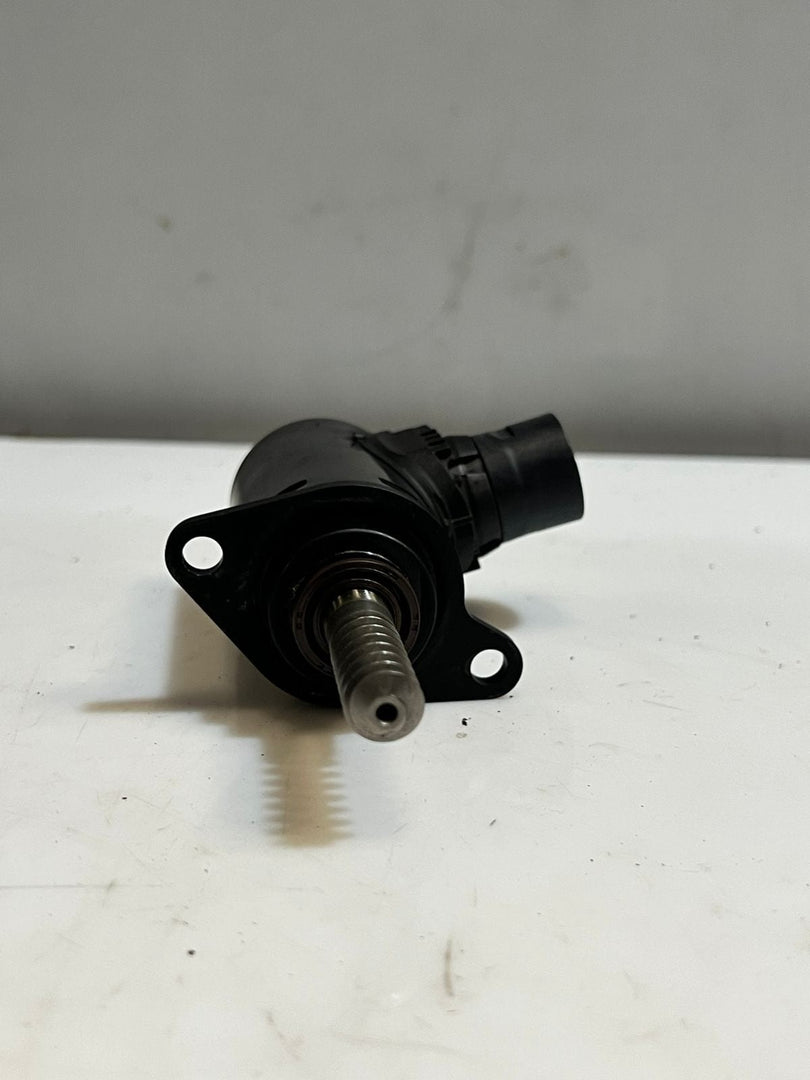 BMW F20 F21 F30 G30 520i 430i B38 Camshaft CYLINDER Actuator Motor 7631574 OEM