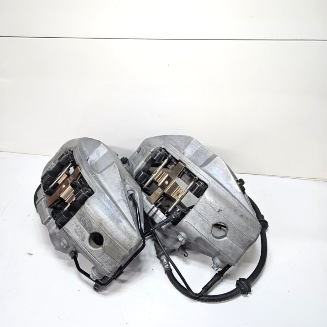 2019-2025 BMW X5 X6 X7 Front Right Left Brake Caliper 8843332-8843331 OEM 