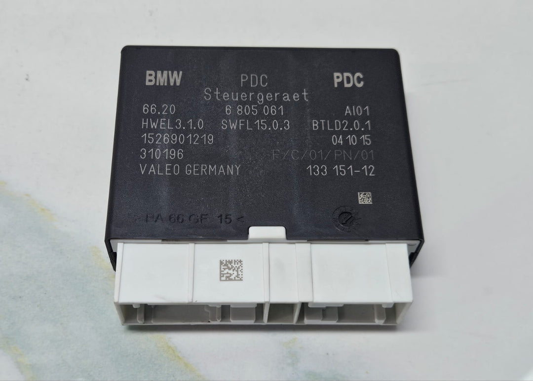 2011-2017 BMW X3 F25 X5 F15 Parking Distance Control Module 6805061 OEM