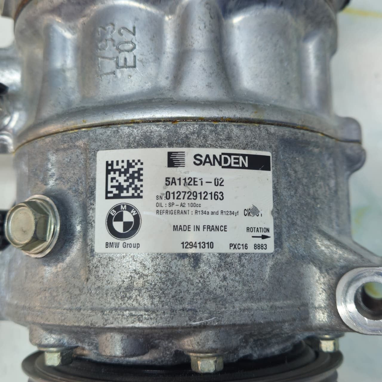 2016-2019 BMW 750Li M5 F90, M8 F91 F92 Air Conditioning Compressor 5A112E1