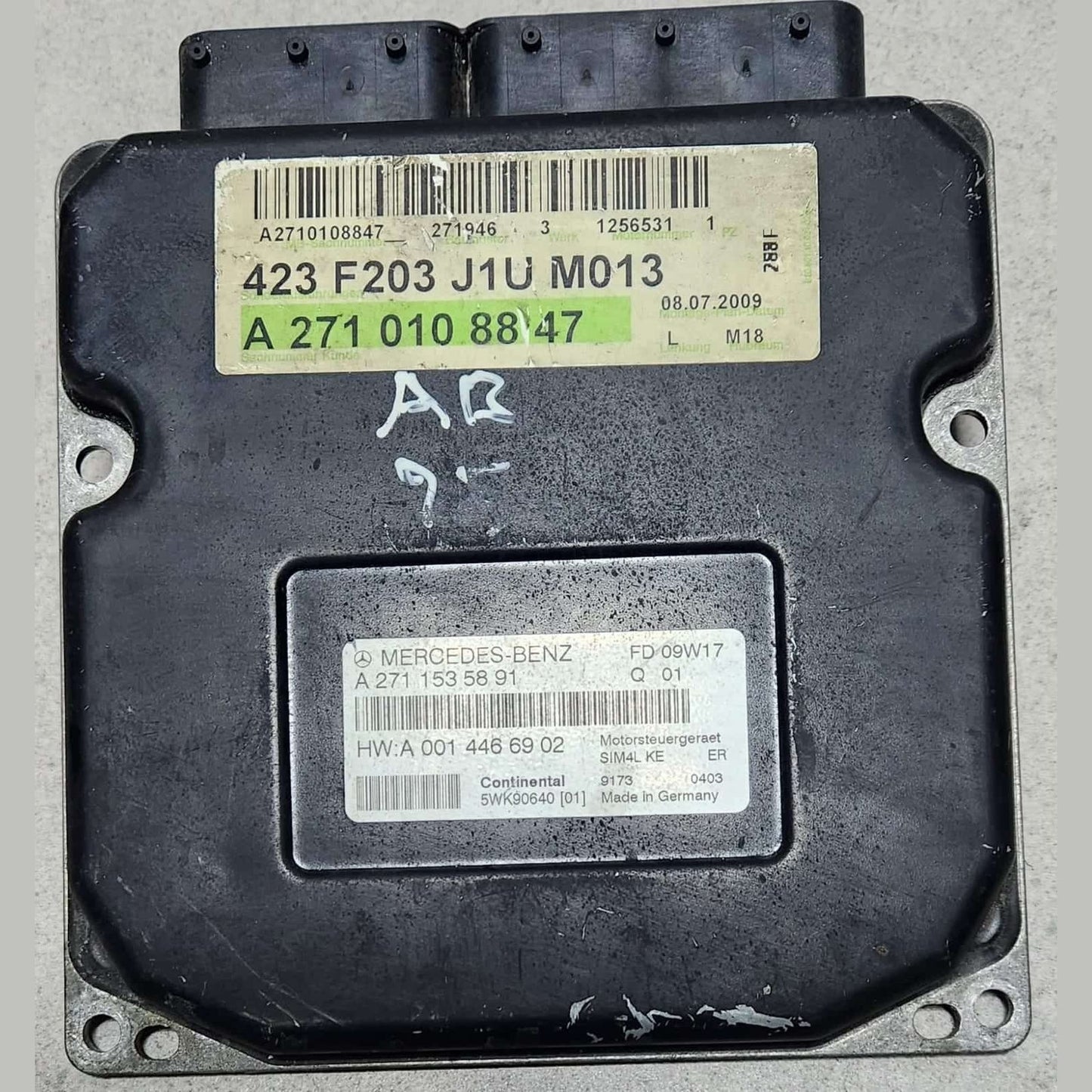 2011-2012 Mercedes-Benz C180 Engine Control Unit A2710108847
