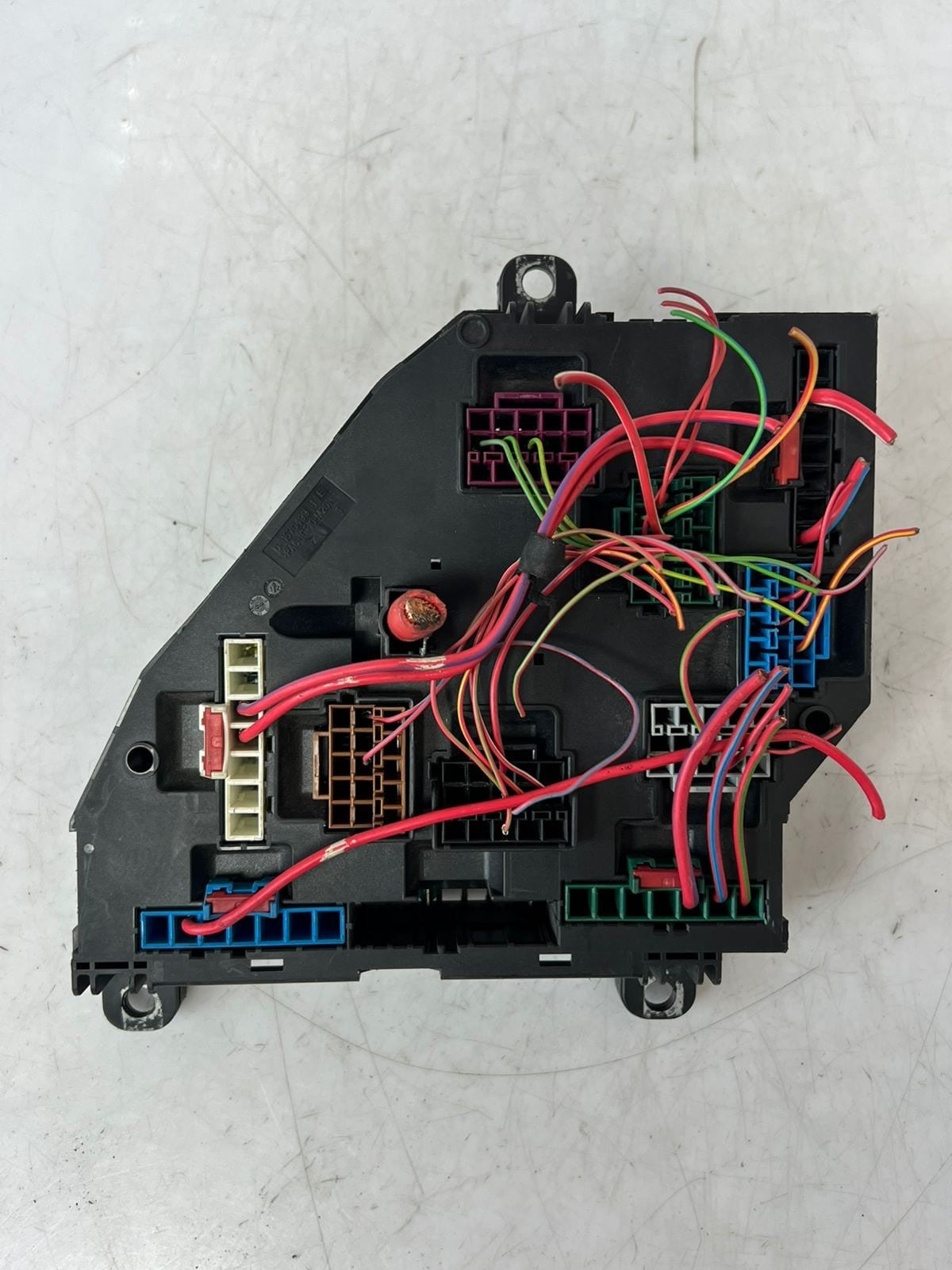 2013 BMW 750i F01 F02 F04 F06 F10 Rear Power Distribution Fuse Box 9264924 OEM