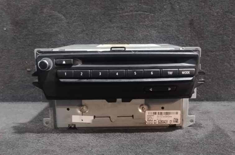 BMW E82 E88 E90 E91 E92 E93 CIC NAVIGATION HEAD UNIT ECU P/N 9283431