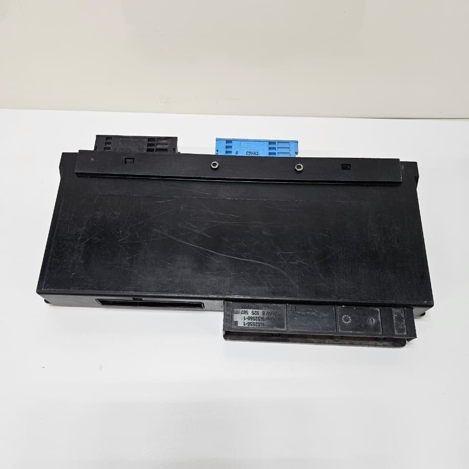 2005 BMW 330i E91 E92 Body Control Module H1 6983302 OEM