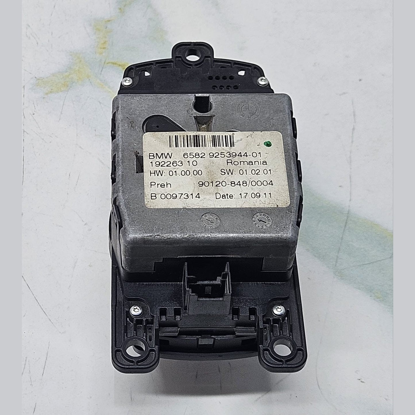 BMW F10 X3 F25 Navigation System Idrive Controller Switch 9253944 OEM 4 Pin