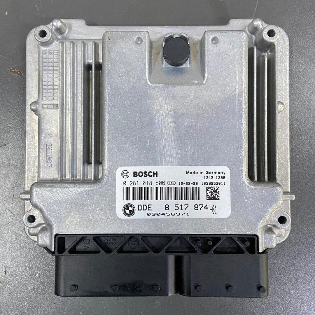 OEM BMW F30 N47N Engine Control Unit ECU SET DDE 8517874 FEM+KEY