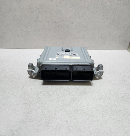 2015-2020 Mercedes-Benz C300 Engine Control Unit A2749000800 C-Class W205 GLC30 
