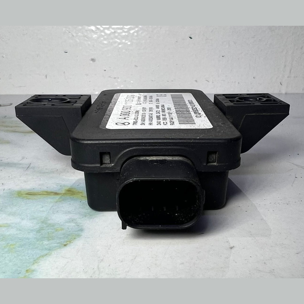 15-20 Mercedes C300 Tire Pressure Control Unit A0009001105 S-Class W222, C-Class