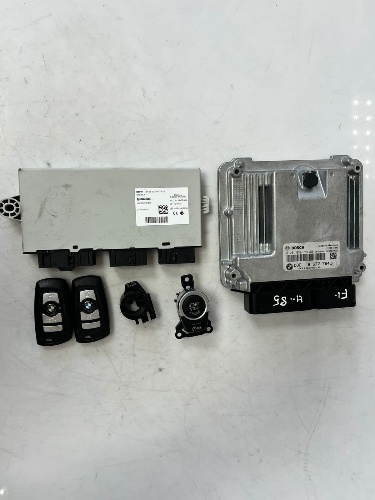 BMW F10 F11 5' B47 N47N 2.0D Engine Control Unit ECU SET DDE+CAS4+2KEYS 8577764