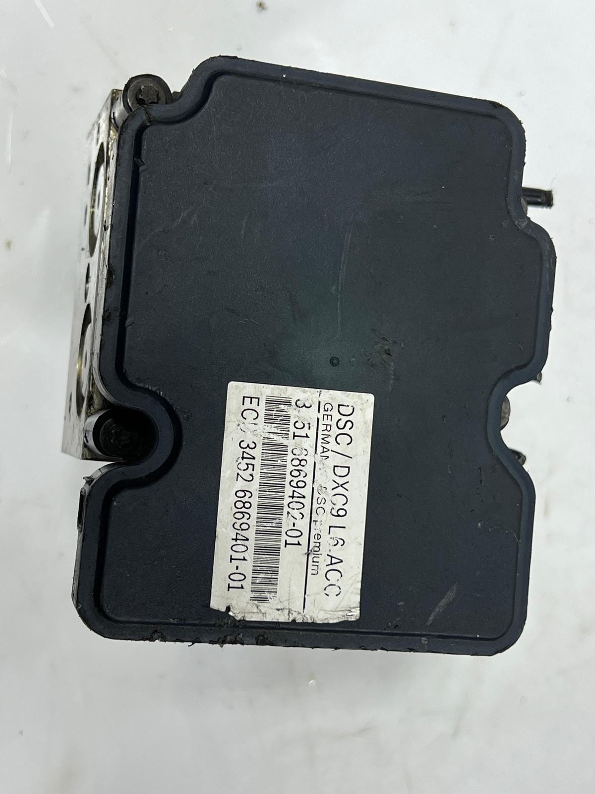 BMW 5 Series F11 and 7 Series F01 F02 Abs Pump 6869402