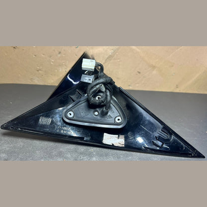 10–16 Mercedes-Benz W207 E-Class Right Side Mirror w/ Signal Light Foldable