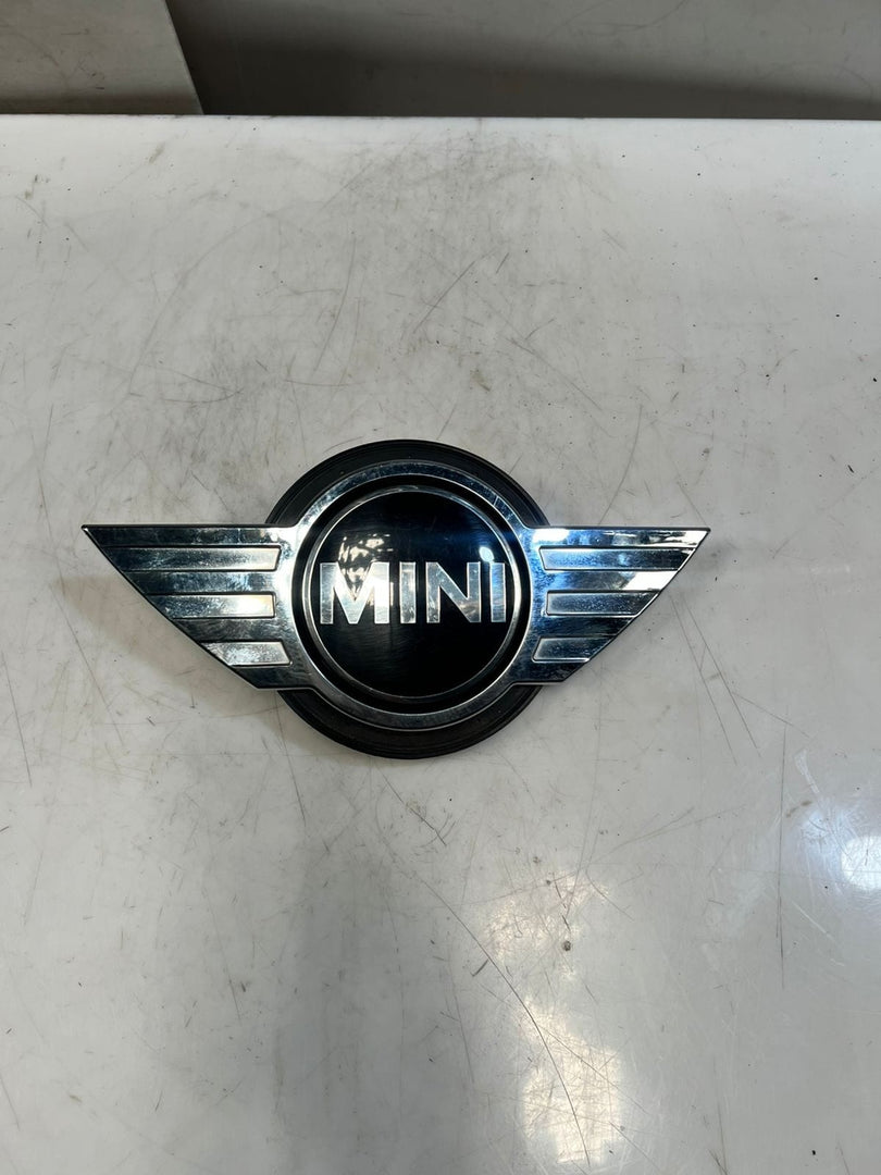 2015 Mini Cooper R60 and R61 Tailgate Handle Badge Emblem Button 9802314 OEM