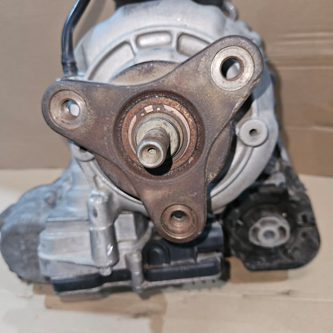 2012-13 BMW F30, F32, F22, F10, F12 Transfer Case ATC35L 7639262 OEM