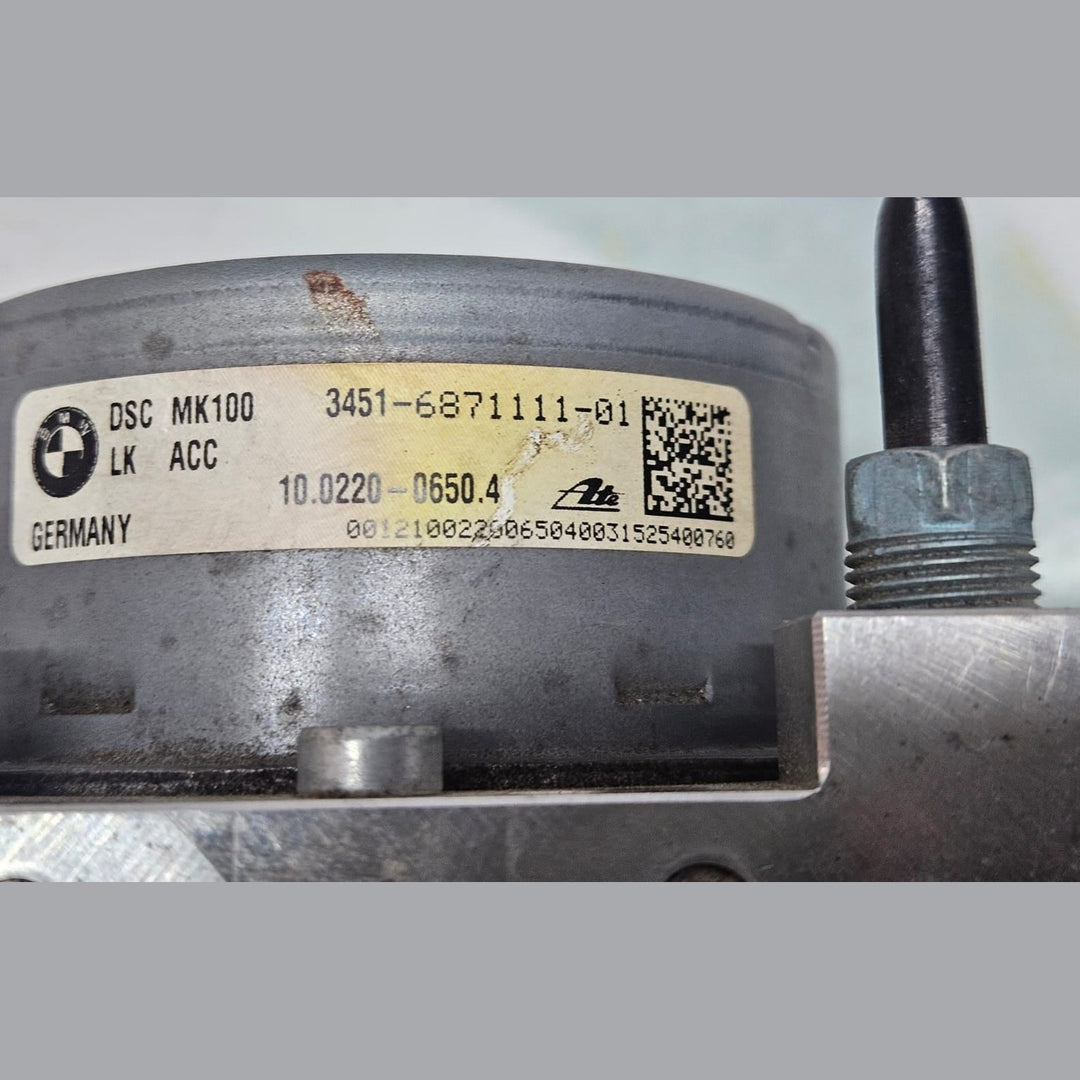 BMW Abs Pump And Control Module 6871112