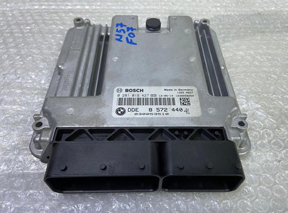 OEM BMW F07 N57N Engine Control Unit Module ECU DDE SET 8572440 BOSCH