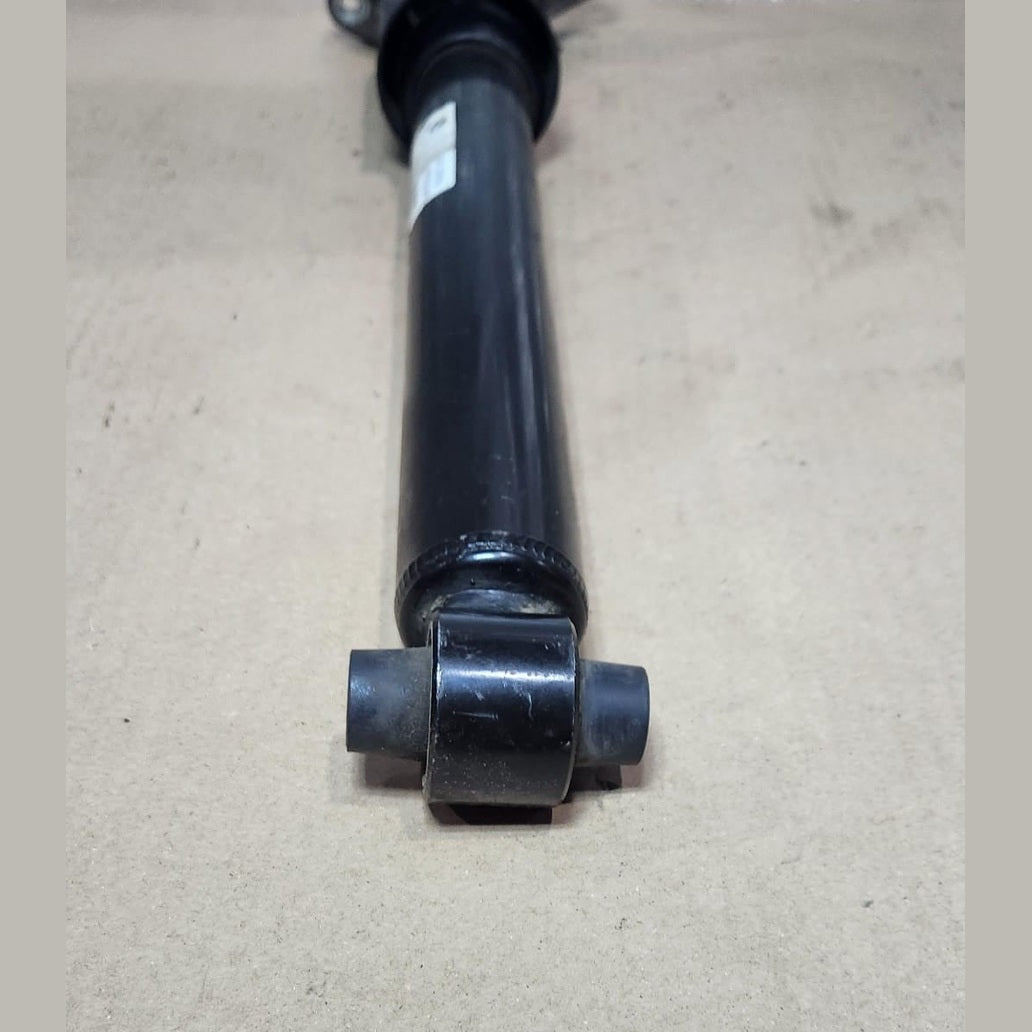 2016-2018 BMW 330e Rear Shock Absorber 6876754 330e F30 LCI 