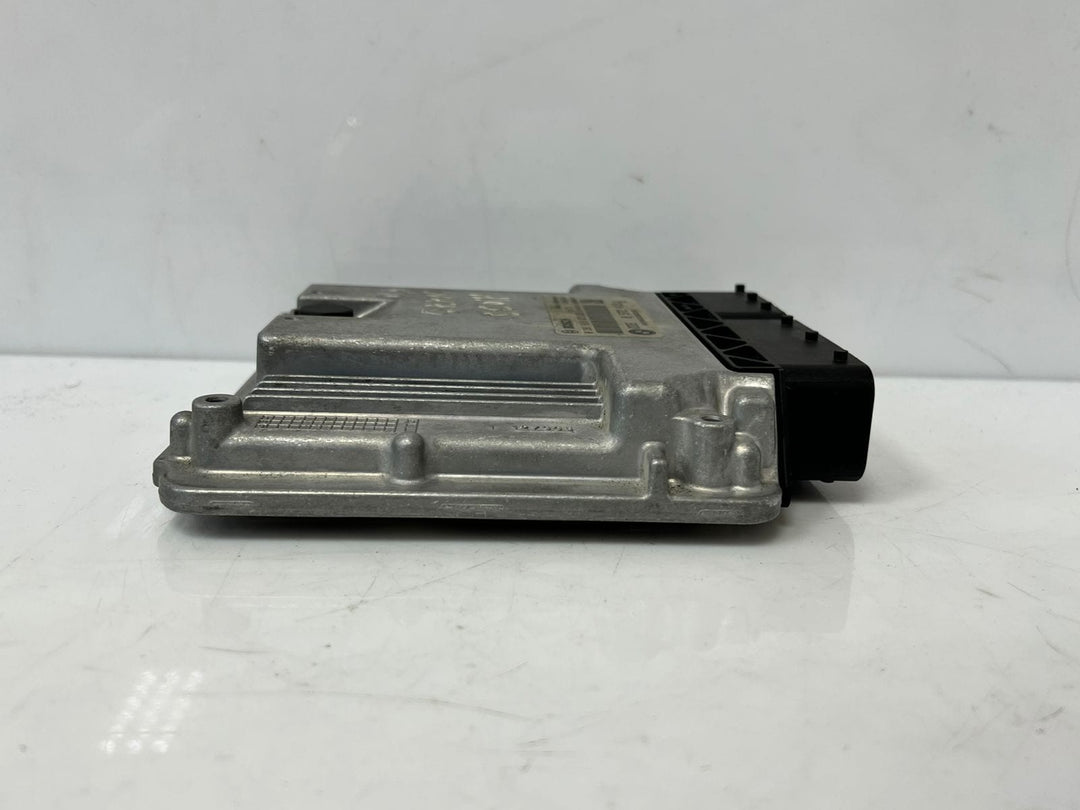 BMW F10 F20 F25 F30 N47 N47N BOSCH Engine Control Unit DDE 8572419 OEM