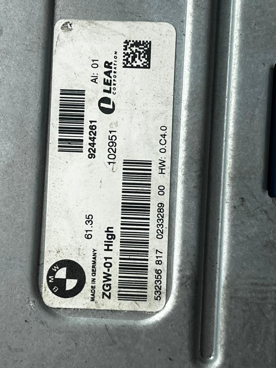 2011-2016 BMW 528i Central Gateway Control Module 9244261 528i, 535i, 550i, 640i