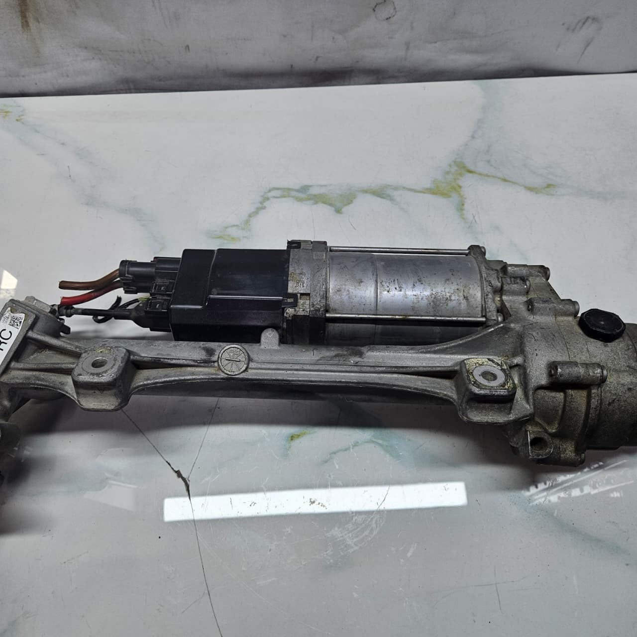 OEM BMW F20, F21, F22, F30 Power Steering Rack RHD 6854982 OEM