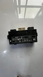Load image into Gallery viewer, BMW PM-BT ABS MODULE 8052062 BMW Door Control Unit E39 5 Series and E38