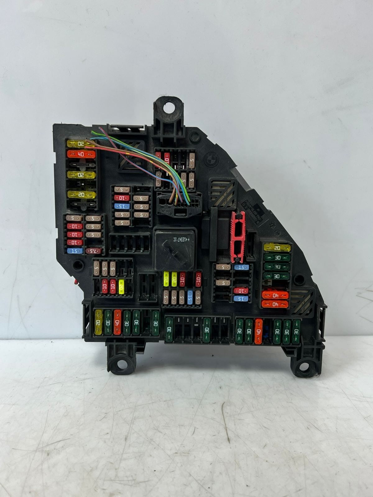 2013 BMW 750i F01 F02 F04 F06 F10 Rear Power Distribution Fuse Box 9264924 OEM