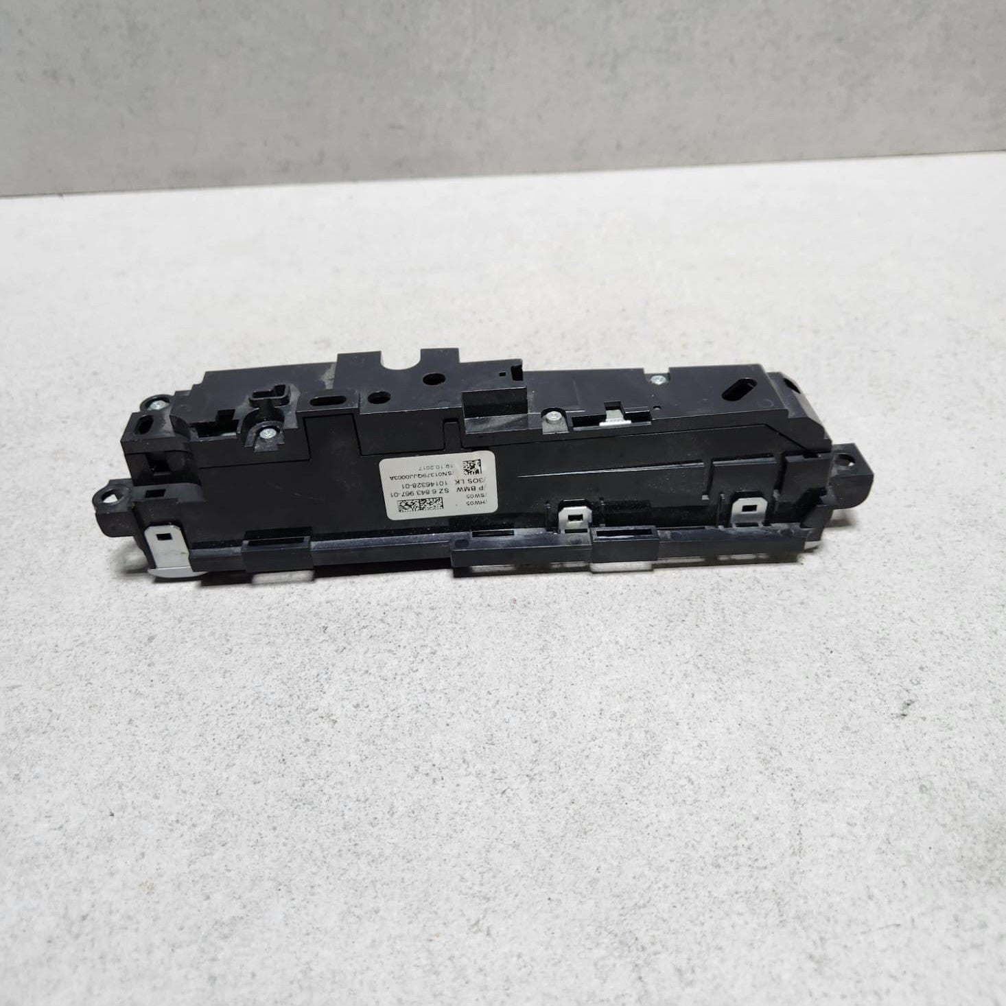 BMW Operating Unit Center Console 6843967 G32 6 Series GT