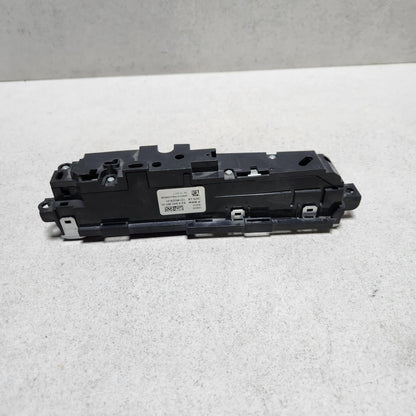 BMW Operating Unit Center Console 6843967 G32 6 Series GT