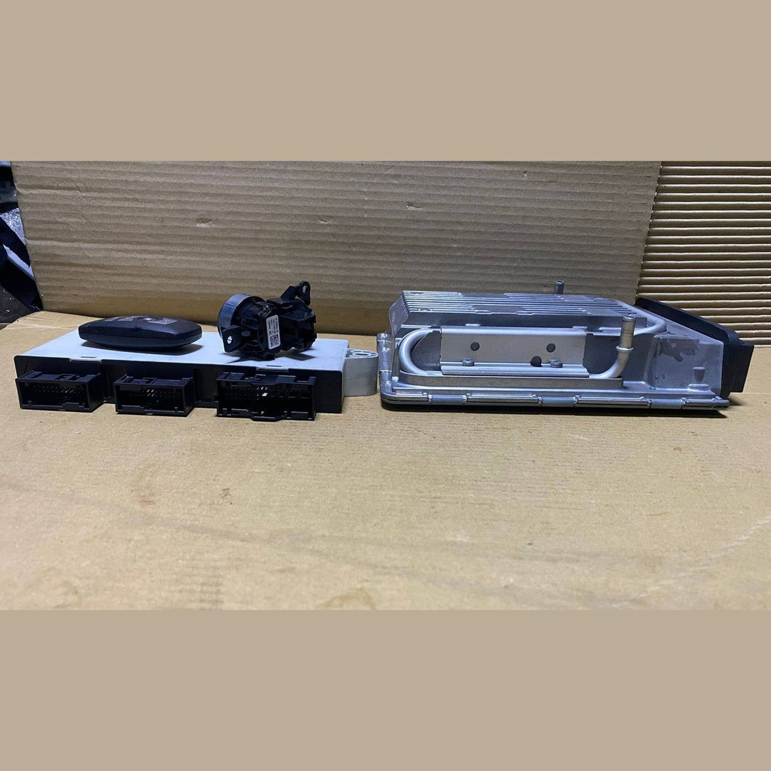 BOSCH 2009-2013 BMW 750i Engine Control Module 7608099 BMW 550i and 750i F01 F02