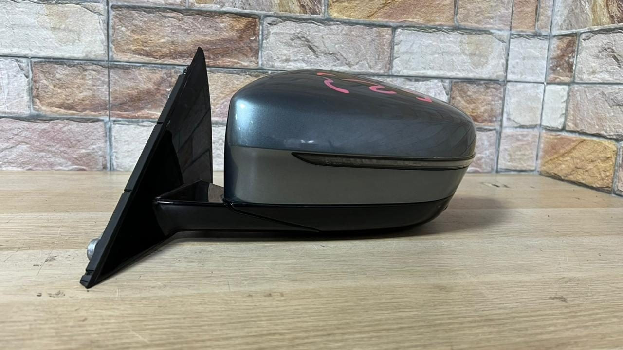 2016-2019 BMW 550i G30 RHD PASSENGER Side View Mirror 046412 CAMERA BLIND SPOT