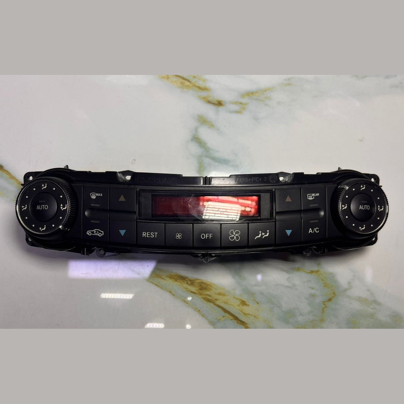 Mercedes-Benz A/C Heater Control Panel 211 830 2590 W211 E-Class